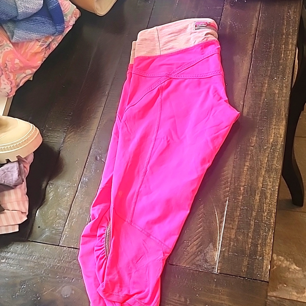 Lululemon crop leggings